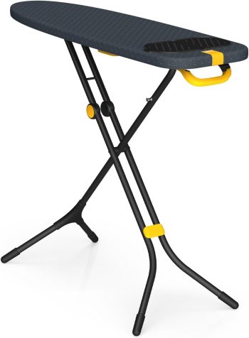 Joseph Joseph Glide Plus Deska do prasowania 110 x 33 cm z regulowanymi nóżkami i zintegrowaną podstawką na żelazko parowe oraz kompatybilnym pokrowcem, zapobiegającym kapaniu, czarna/niebieska